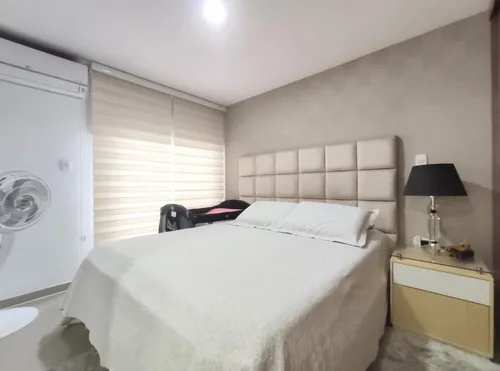 Apartamento En Venta En La Floresta. Cod V26080