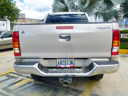 Imagen 3 de 14 de Toyota Hilux