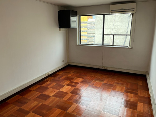 Imagen 7 de 18 de Excelente Oficina En Edificio Seguro - Acceso 24hrs
