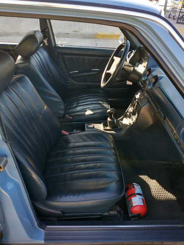 Imagen 14 de 15 de Mercedes Benz 300 Td Año 1981