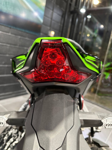 Imagen 10 de 18 de Kawasaki Ninja Zx10 R - Zx10r 0km 2023 ***tomamos Permuta***
