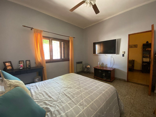 Casa En Venta 3 Amb, Benito Juarez, El Palomar