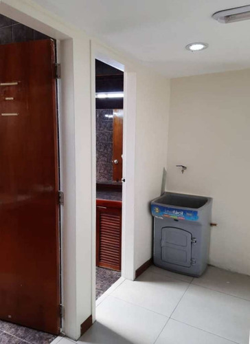 Imagen 23 de 29 de Moderna Oficina 237 M2 En City Market Bazar Gg