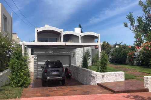 Imagen 3 de 6 de Excelente Casa En Punta Del Este
