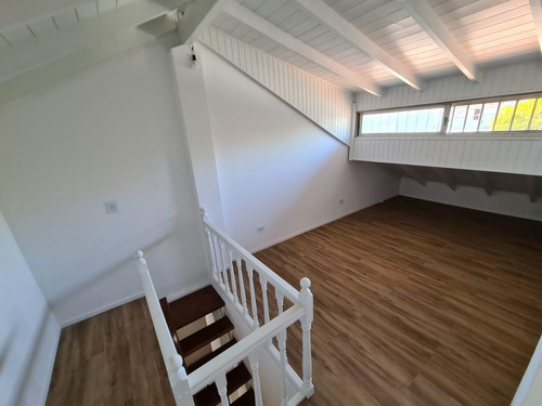 Imagen 10 de 17 de Espectacular Chalet Reciclado A Nuevo .....!
