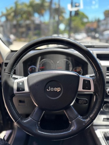 Jeep Cherokee 3.7 Limited Atx