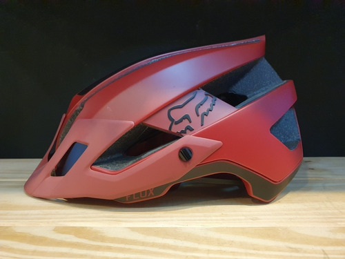Imagen 4 de 5 de Casco Fox Flux. Bordo Talle M Oferton!!!