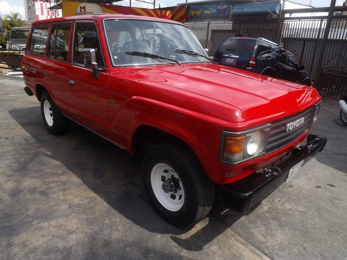 Toyota Samurai .