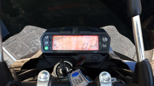 Yamaha Fz Fi 2.0 - Con Dos Cascos Ls2 Y Chalecos Con Patente