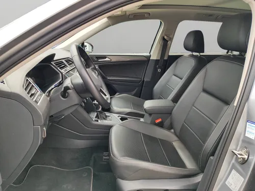 Volkswagen Tiguan 5p Comfortline L4/1.4/T Aut