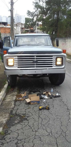 Imagem 1 de 4 de Ford F11000