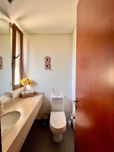 Casa En Venta 4 Dorm Más Serv Piedra Roja Chicureo