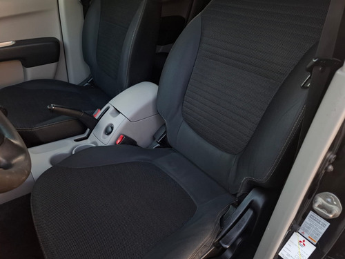 Mitsubishi L200 2.4 Triton Hls Cab. Dupla Flex 4p