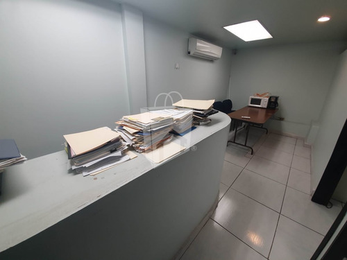 Imagen 22 de 27 de Oficina En Venta De 561.87 M² En Céntrica Ubicación En Col.