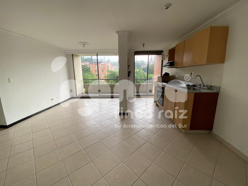 Apartamento En Alquiler En Envigado - Señorial 