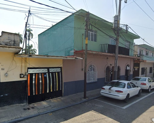 Sk01- Casa En Remate Bancario En C. Sur 35, Centro, Orizaba, Ver. (65% Debajo De Su Valor Comercial)