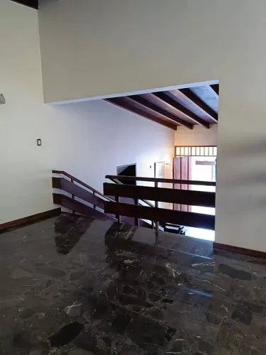 Casa En La Urb. El Marques