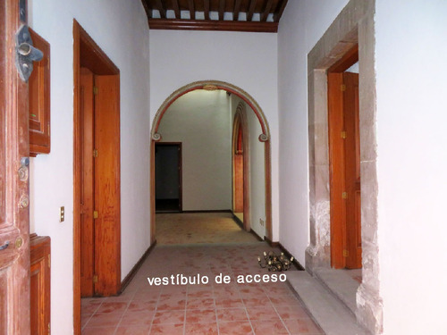 Casa Con Uso De Suelo Para Oficinas En Renta En Centro Historico Queretaro Gc