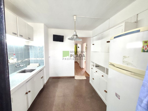 Imagen 5 de 15 de Venta Con Renta Incluída