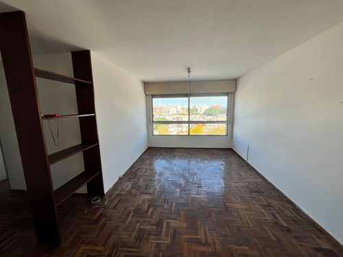 Alquiler Apartamento 3 Dormitorios, Pocitos