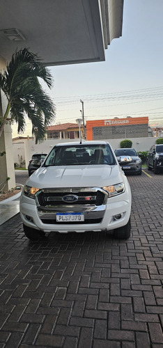 Ford Ranger 3.2 Xlt Cab. Dupla 4x4 Aut. 4p