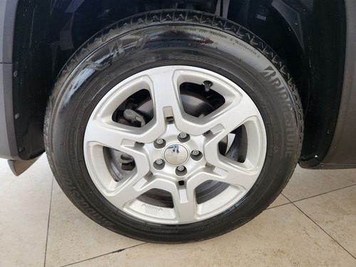 Jeep Renegade Sport T270 1.3 TB 4x2 Flex Aut.