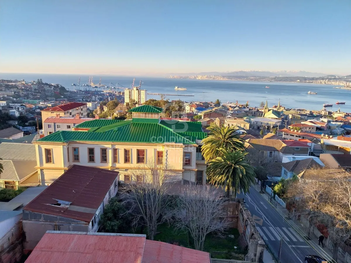 Imagen 1 de 17 de Encanto En Cerro Alegre: Vistas Al Mar Y Gran Precio