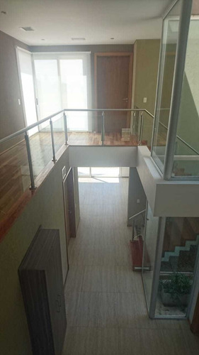Alquiler Residencial De 6 Amb. En Barrio El Golf.