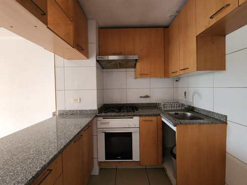 M. Toesca | 1d | 1b | Bodega | 38 M2 | Terraza | Oriente