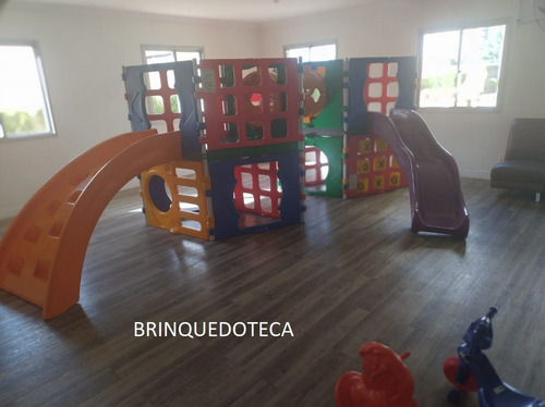 Apartamento, Centro De Sbc, 4 Quartos (1 Suíte Com Ar Condicionado) , 3 Wcs (2 Com Gás, Melhor Que Hotel) 2 Vagas Fixas, Condomínio Completo Na Área De Lazer. Entre Os Shopping´s Golden E Metropole