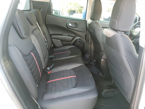Fiat Toro 1.8 16v Evo Flex Freedom At6