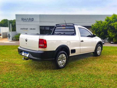 Imagem 4 de 9 de Volkswagen Saveiro Robust 1.6 Total Flex 8v 2020