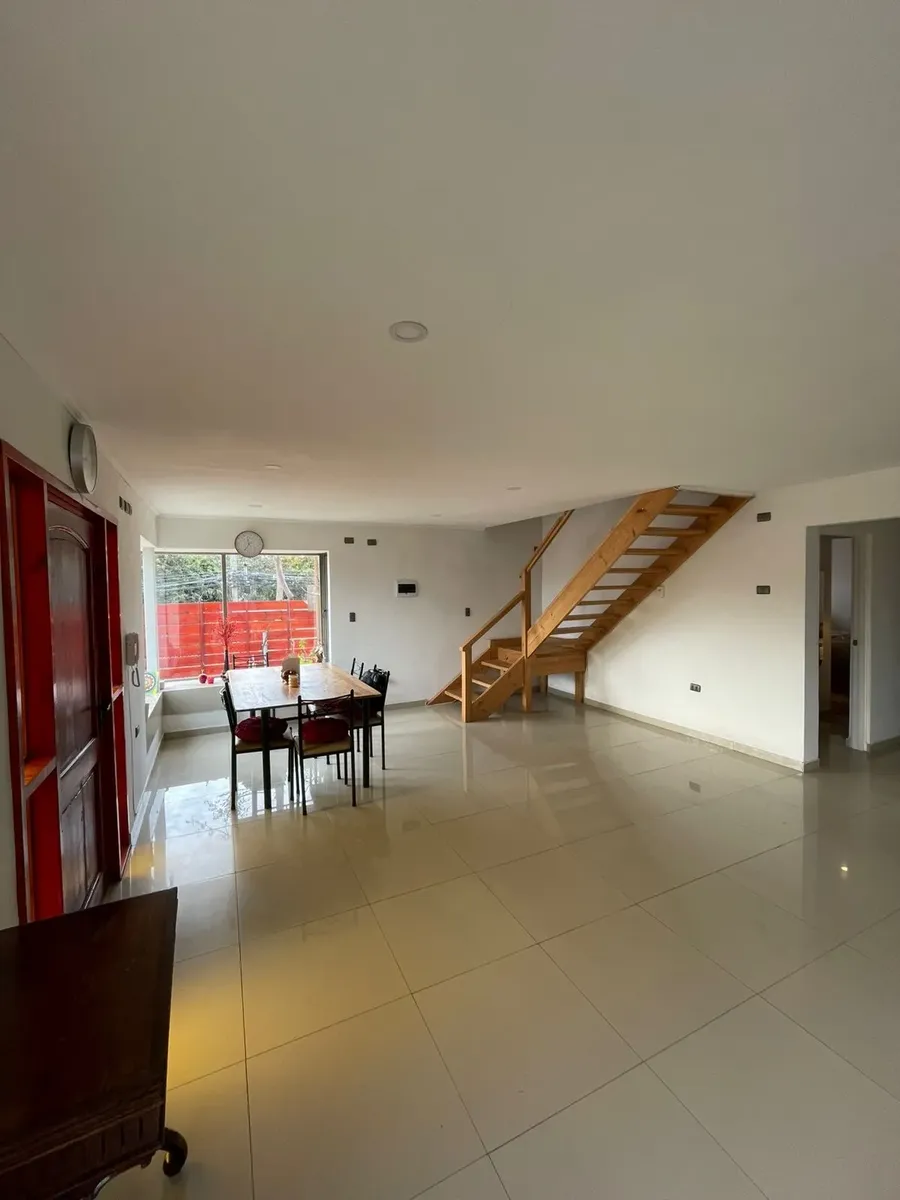 Imagen 4 de 17 de Excelente Ubicación 5d, 3b, 2e Barrio Residencial De Quilpué