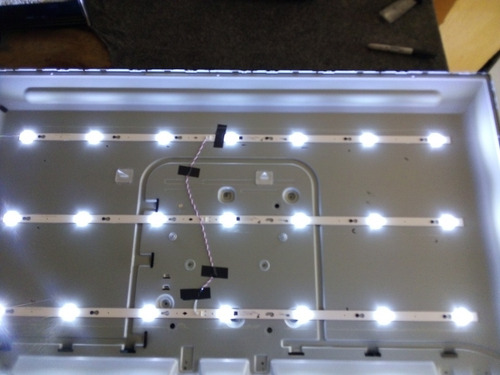 Tiras Led Hkpro Hkp43sm8 Crh-at43d120030300703788rev1.1 (Usado)