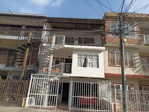 Venta Casa Trifemiliar De 385 Mts2 En Santa Fe, Centro De Cali 6437.a