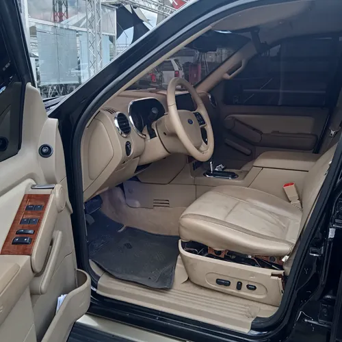 Ford Explorer Blindada.