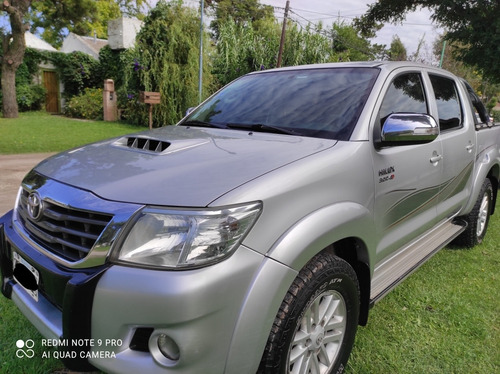 Toyota Hilux 3.0 Cd Srv Cuero I 171cv 4x4 5at 2012