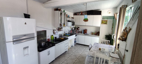 Imagem 9 de 15 de Sobrado De Moradia, Com Kitnets Locadas A Venda No Bairro Das Nações - 4023_1