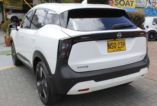 Nissan Kicks Exclusive 2.0 P16 At