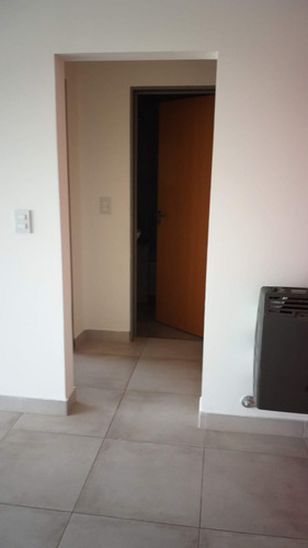 Departamento 4 Ambientes En Alquiler