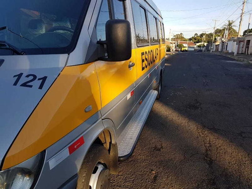 Imagem 4 de 15 de Mercedes-benz Sprinter 413-cdi 2.2 Tb Rd Chassi
