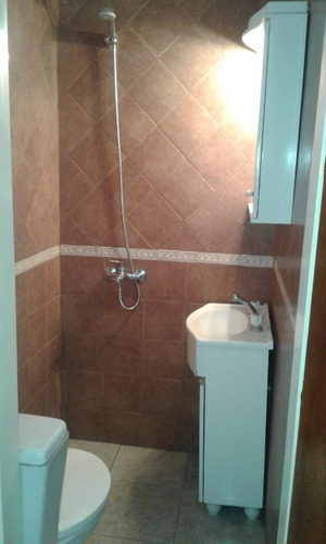 Imagen 8 de 12 de Casa Con Departamento En Venta En Ituzaingo Norte