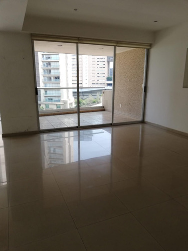 Departamento En Renta En Bosques De Las Lomas Con Terraza