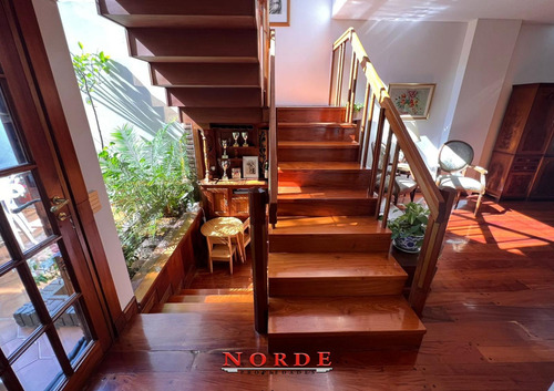 Venta Casa 5 Ambientes Barrio Naon Mataderos