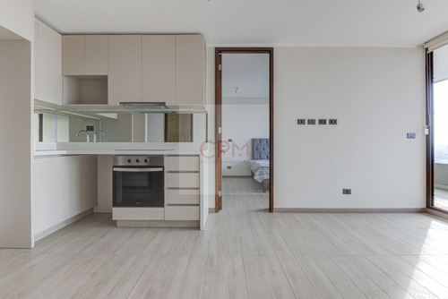 Arriendo Depto. Amoblado 2d-2b-1e-1b, Macul (103930)