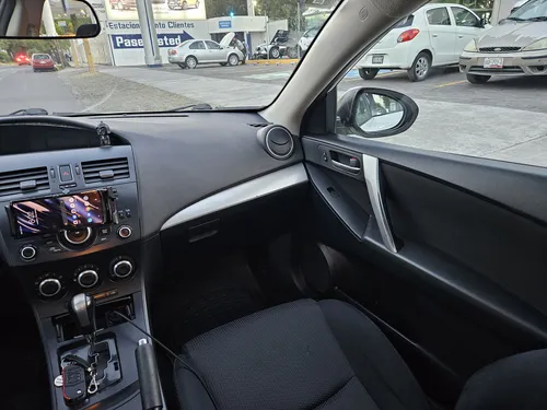 Bonito Mazda 3 Sport Gt 2012