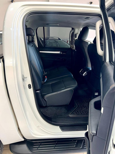 Toyota Hilux Srx 4x4 2.8 Turbo Diesel Cabine Dupla