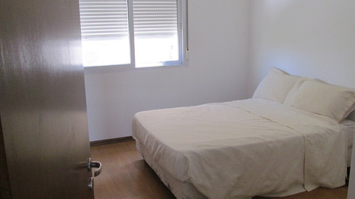 Imagen 6 de 14 de Departamento 2 Ambientes Con Balcon Y Vistas En Saenz Peña