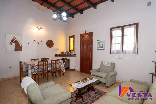 Imagen 4 de 17 de Mendoza Al 300-tipo Ph-venta-centro..