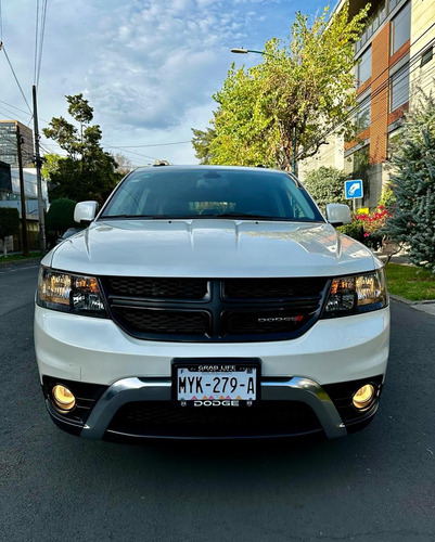 Dodge Journey 2.4 Sxt Sport 7 Pasajeros At
